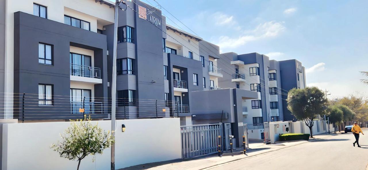 Staycation Sandton Apartment Johannesburg Exterior photo